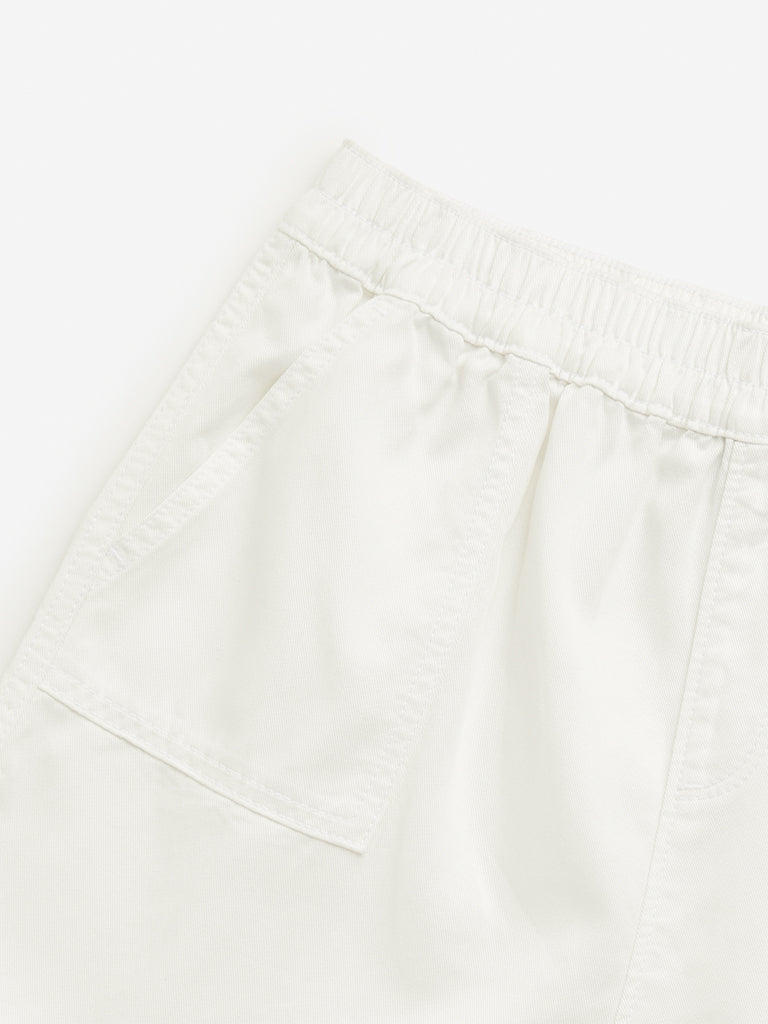 Y&F Kids White Mid-Rise Shorts