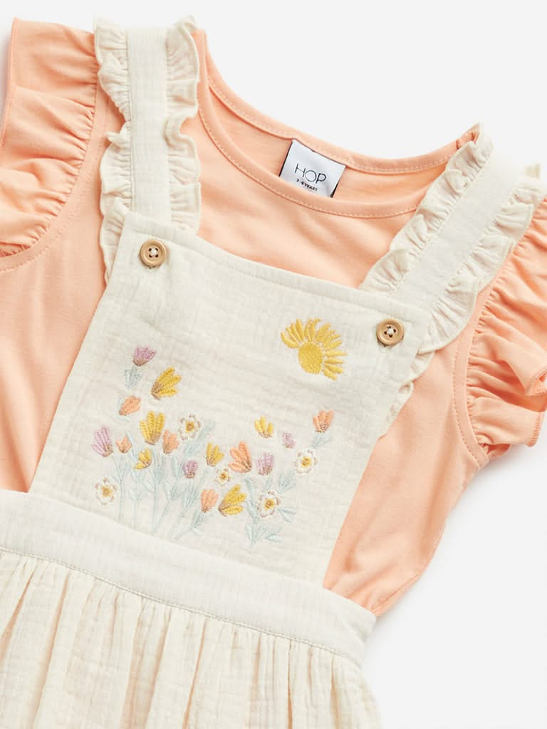 HOP Kids Off-White Embroidered Pinafore and T-Shirt Set