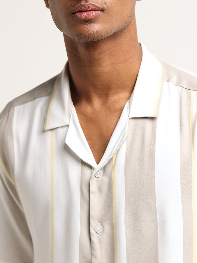 Nuon White Relaxed Fit Striped Shirt