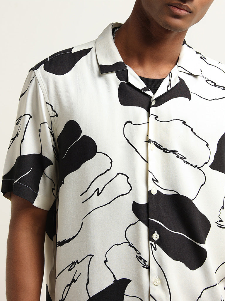 Nuon White Abstract Print Relaxed Fit Shirt