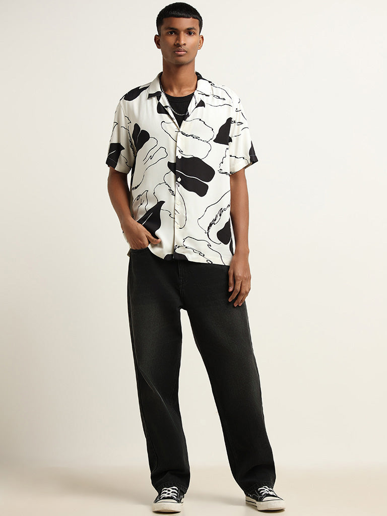 Nuon White Abstract Print Relaxed Fit Shirt