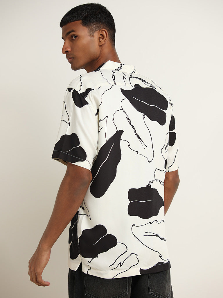 Nuon White Abstract Print Relaxed Fit Shirt