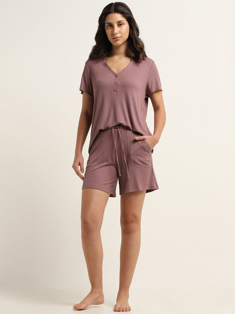 Wunderlove Dark Mauve Ribbed Mid Rise Shorts