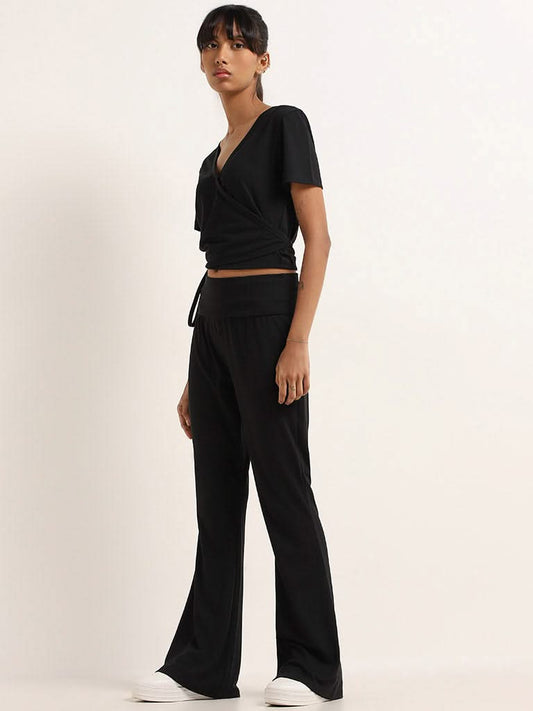 Superstar Black Solid High-Rise Pants