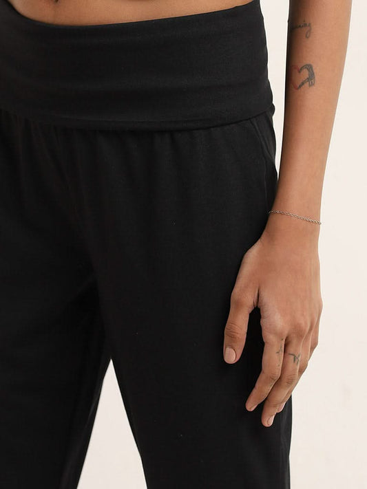 Superstar Black Solid High-Rise Pants