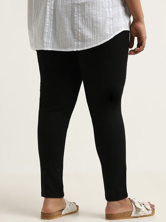 Gia Black Slim Fit Mid Rise Jeggings