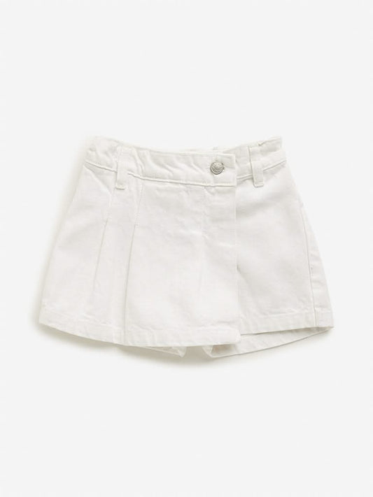 HOP Kids Off-White Mid Rise Denim Skorts