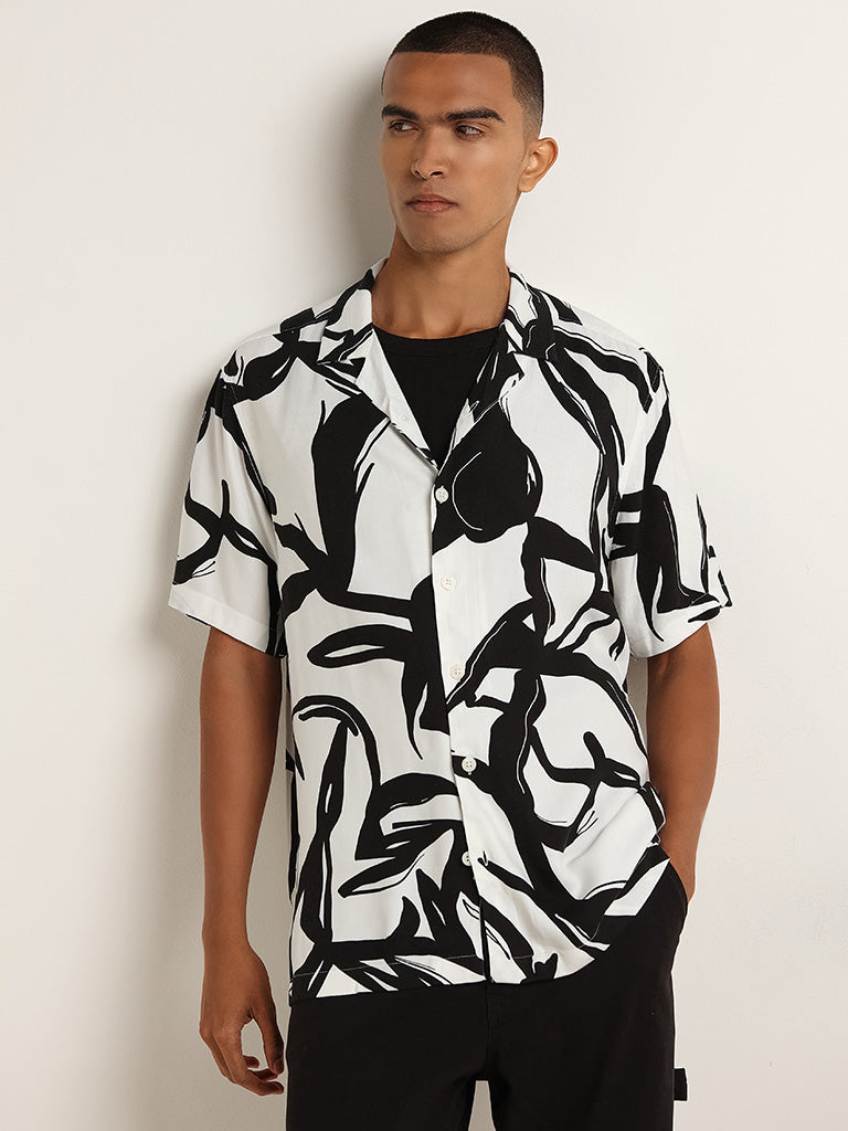 Nuon White Abstract Print Relaxed Fit Shirt