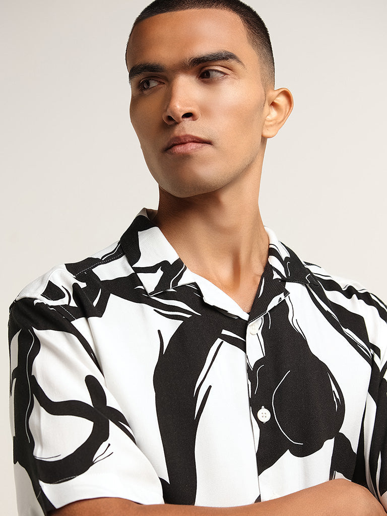 Nuon White Abstract Print Relaxed Fit Shirt