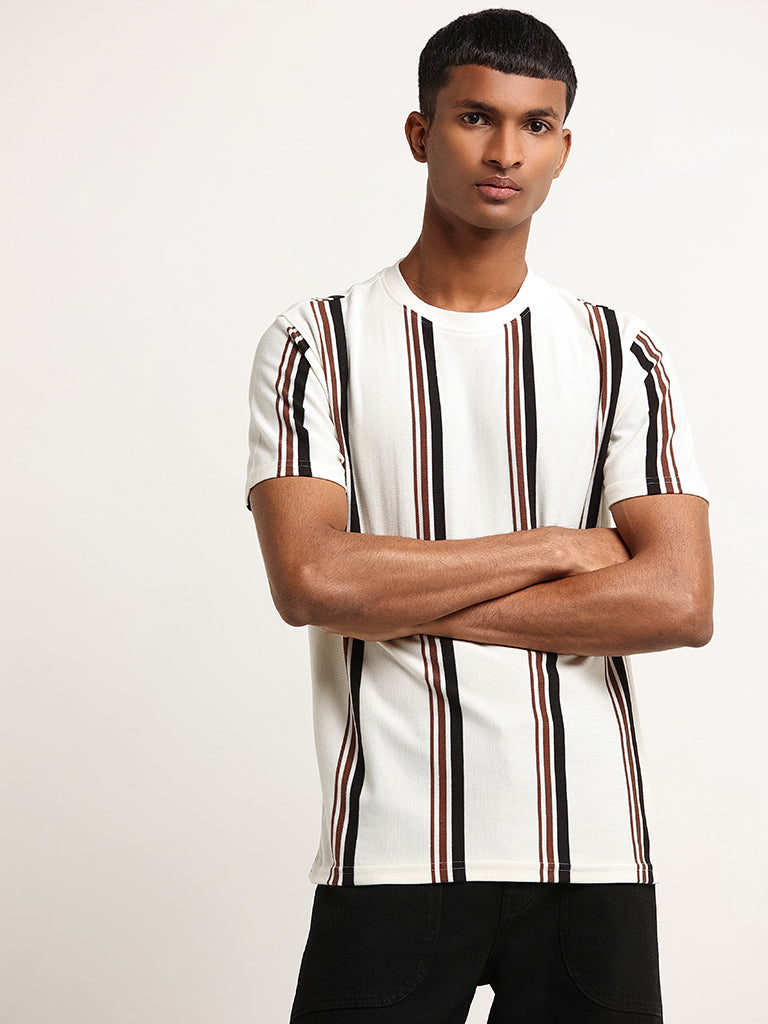 Nuon Off-White Cotton Blend Slim Fit Striped T-Shirt