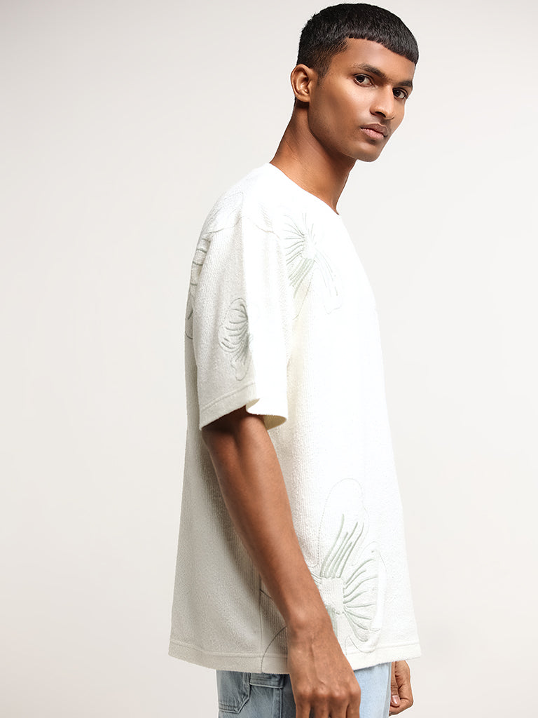 Nuon Off-White Floral Embroidered Relaxed Fit T-Shirt