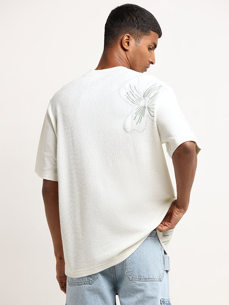 Nuon Off-White Floral Embroidered Relaxed Fit T-Shirt