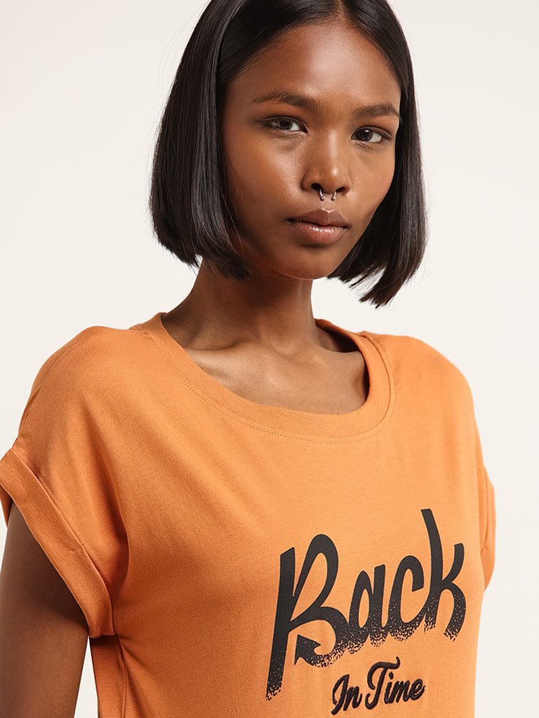 Studiofit Rust Text Printed Cotton T-Shirt