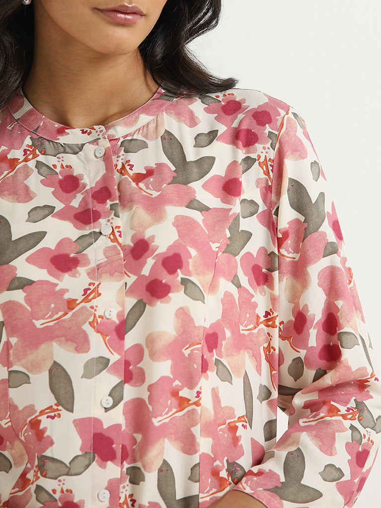 Utsa Pink Floral Patterned A-line Kurta