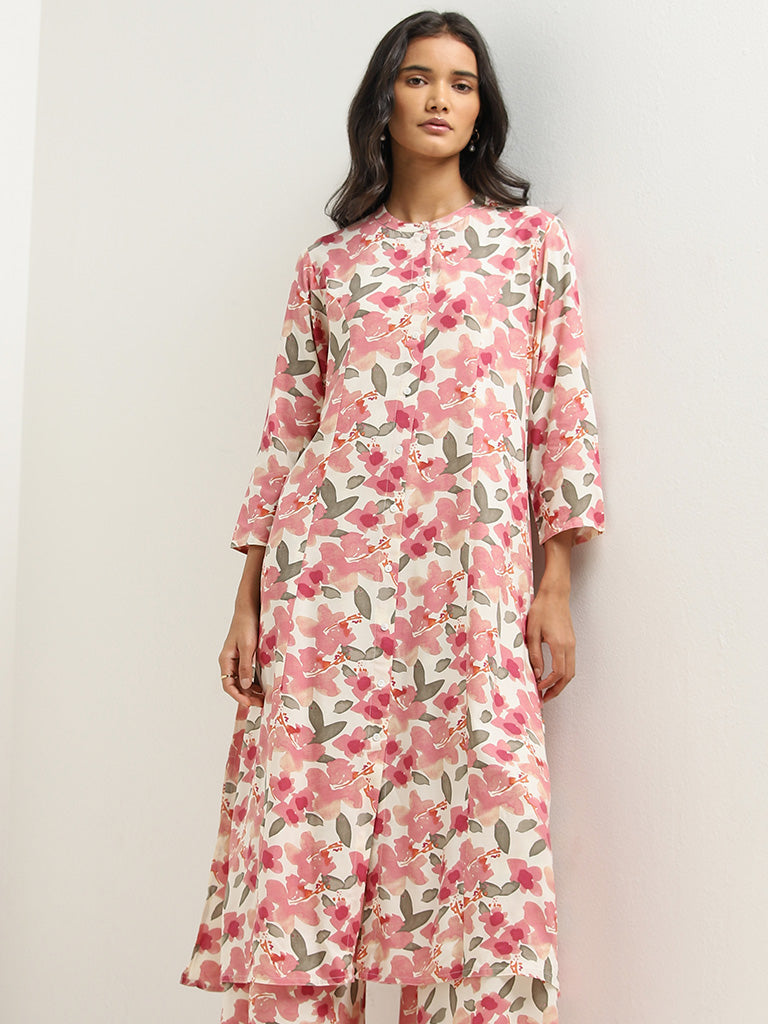 Utsa Pink Floral Patterned A-line Kurta