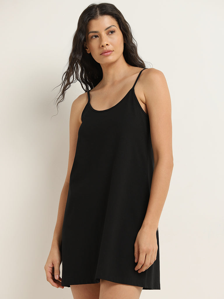 Wunderlove Solid Black Slip Dress