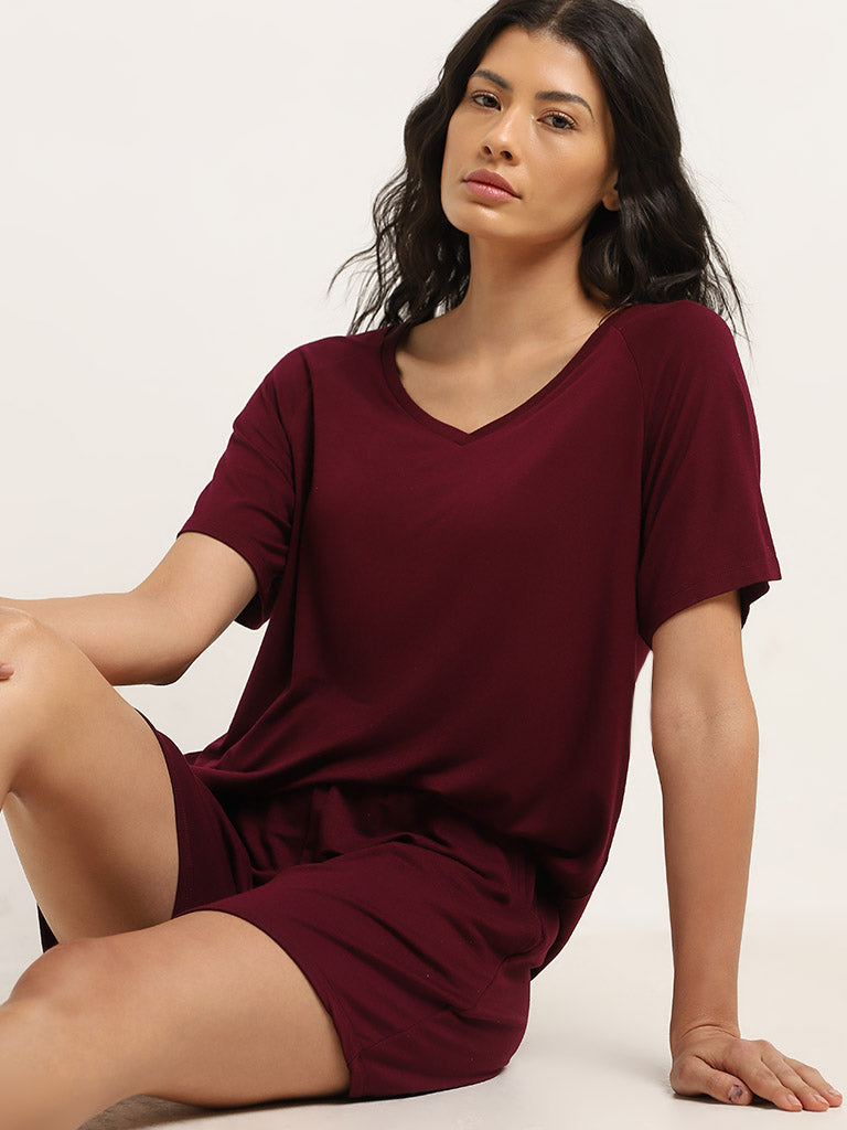 Wunderlove Burgundy Relaxed-Fit T-Shirt