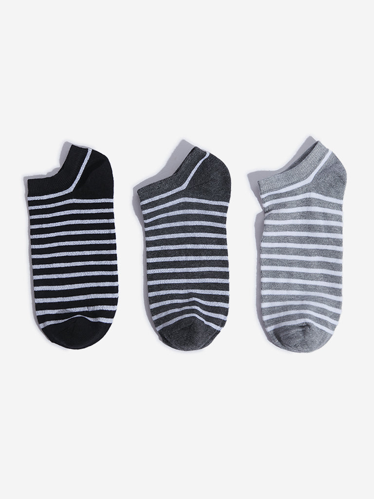 WES Lounge Grey Stripe Printed Cotton Blend Socks - Pack of 3