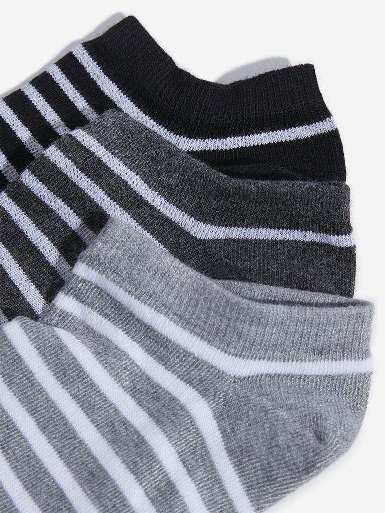 WES Lounge Grey Stripe Printed Cotton Blend Socks - Pack of 3