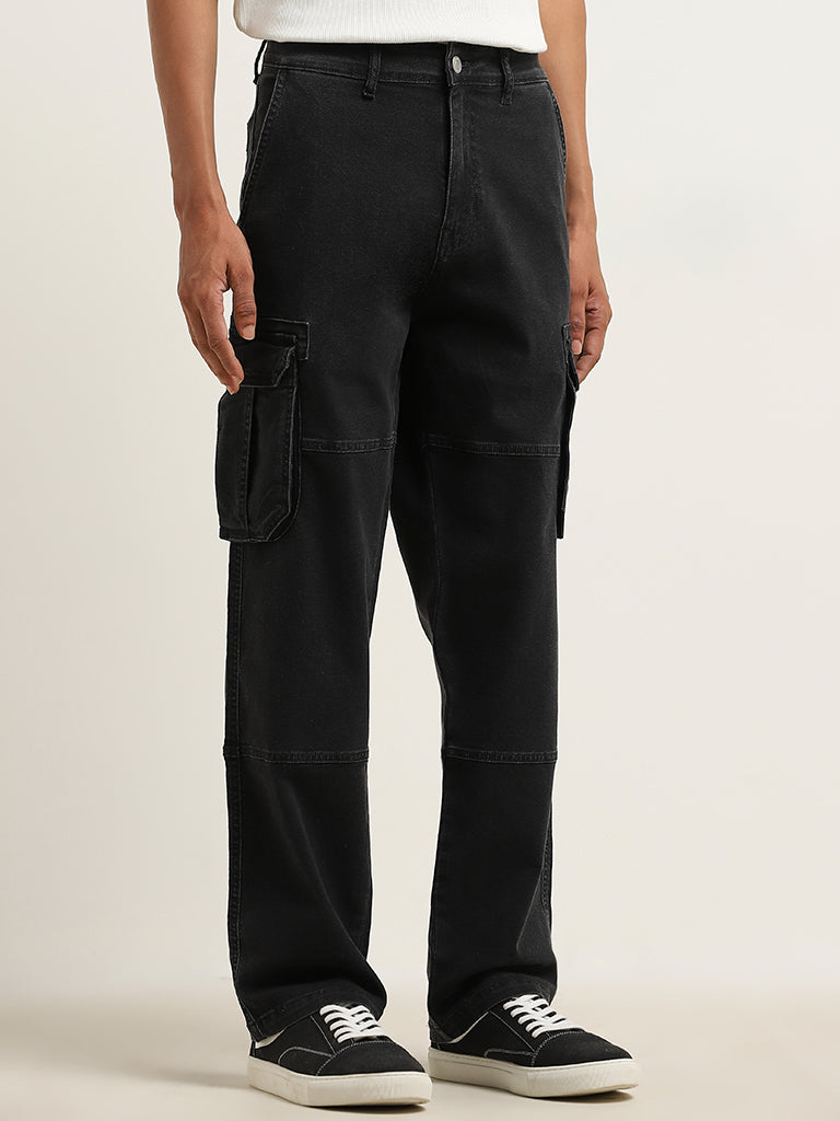 Nuon Black Cargo-Style Relaxed-Fit Mid-Rise Cotton Blend Chinos