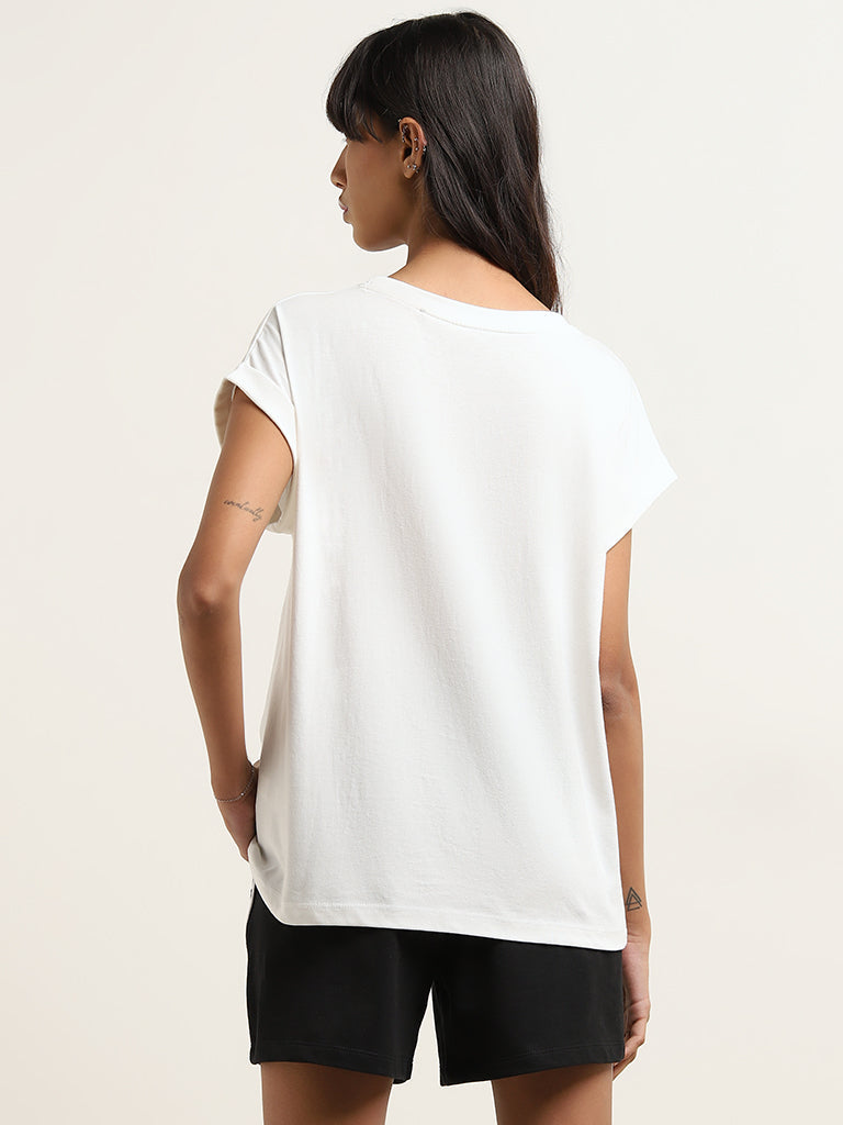 Studiofit White Abstract Printed Cotton T-Shirt