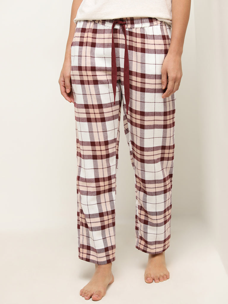 Wunderlove Burgundy Checkered Mid-Rise Cotton Pyjamas