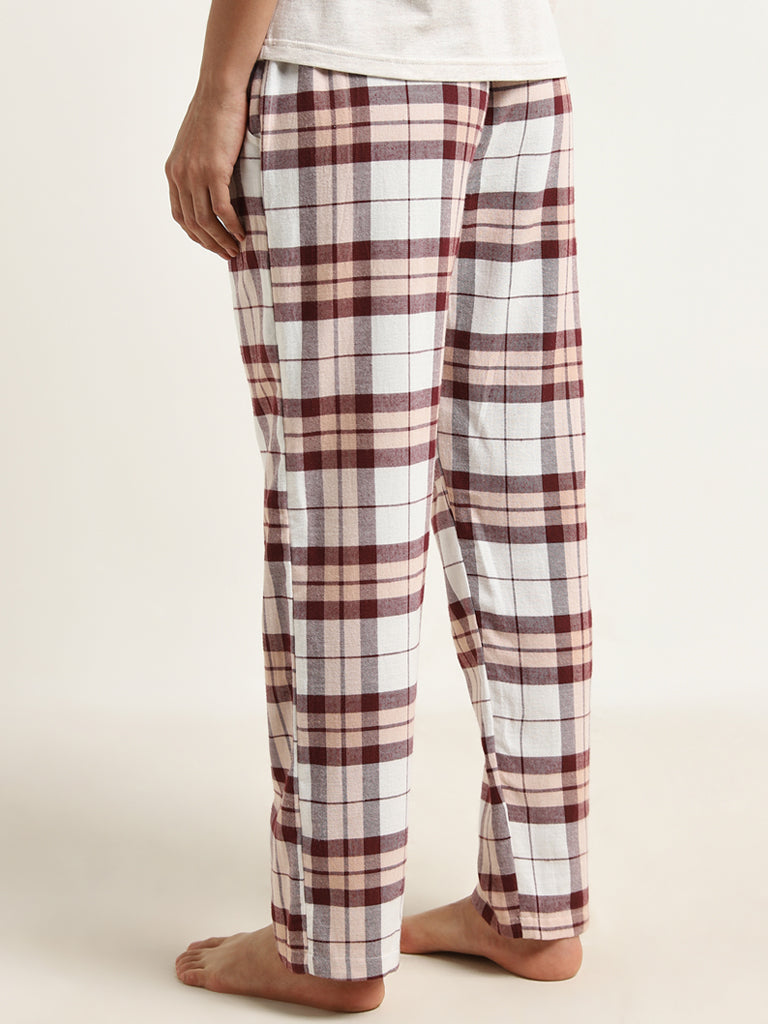 Wunderlove Burgundy Checkered Mid-Rise Cotton Pyjamas