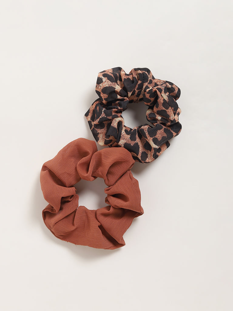 Wunderlove Brown Animal Print Scrunchies - Pack of 2