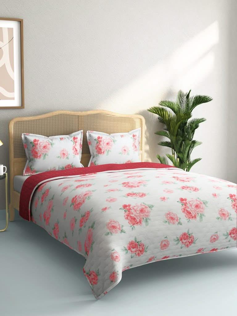 Westside Home Pink Floral Design 144TC Double Blanket With Two Pillowcases