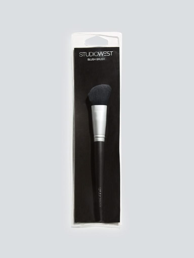 Studiowest Black Blush Brush