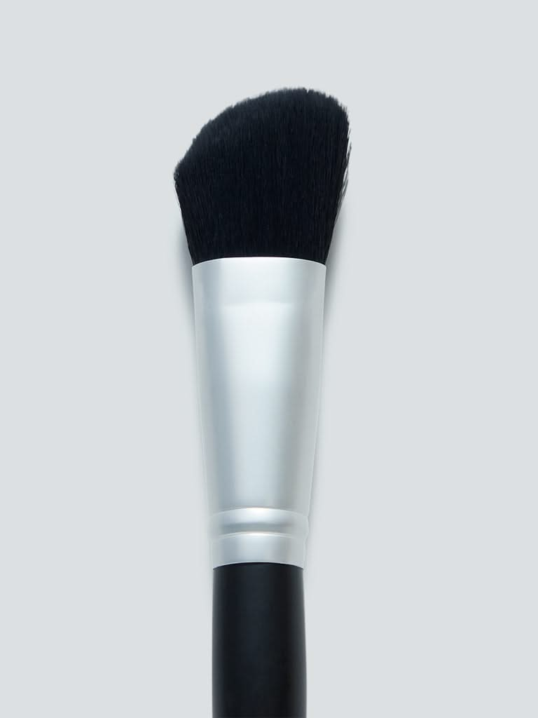 Studiowest Black Blush Brush