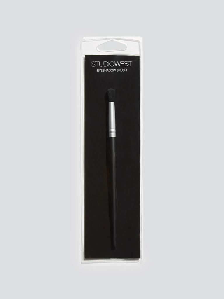 Studiowest Black Eyeshadow Brush