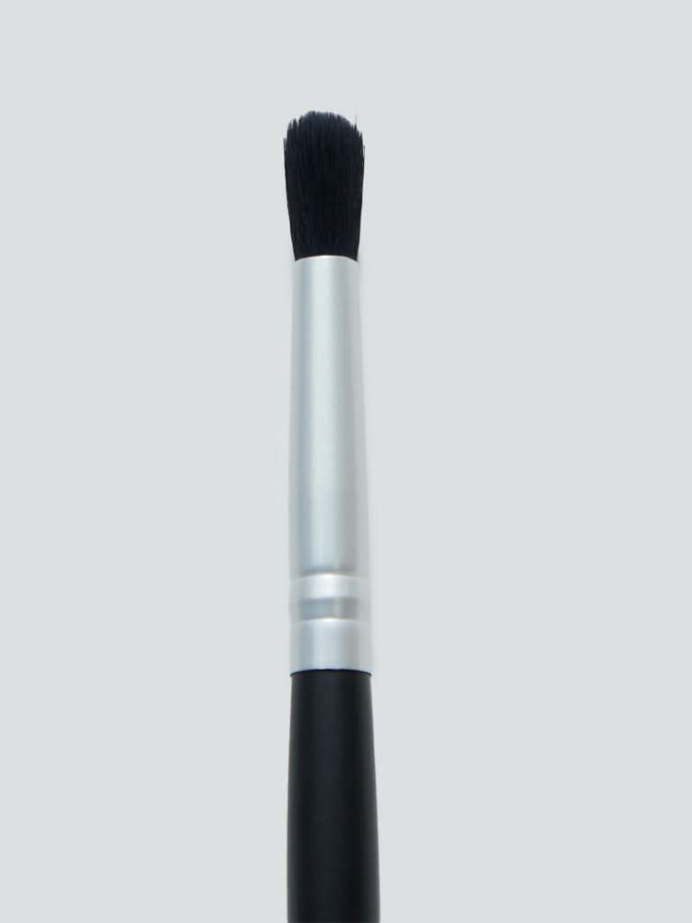 Studiowest Black Eyeshadow Brush