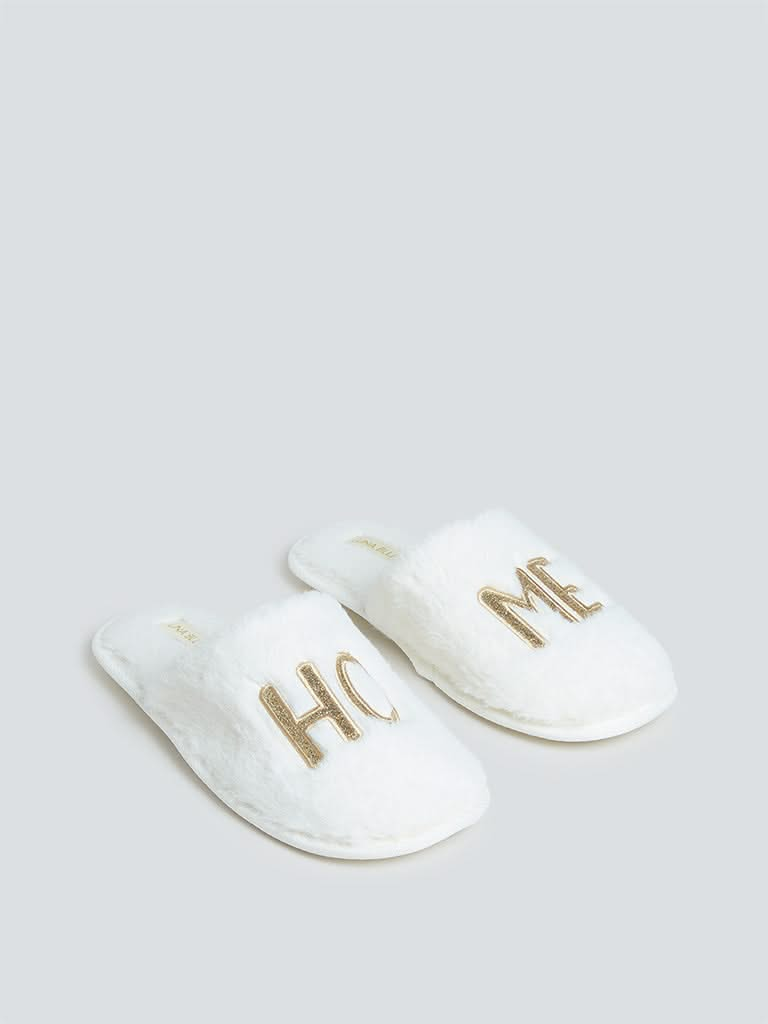 LUNA BLU Off-White Text Print Bedroom Slippers