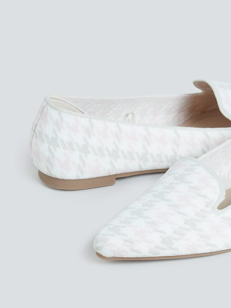 LUNA BLU Off-White Houndstooth Ballet Flats