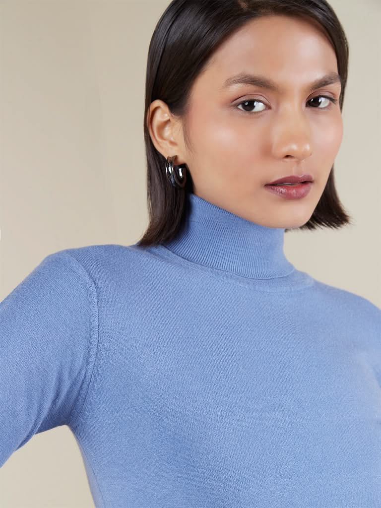 Wardrobe Blue Turtle-Neck Knitted Top