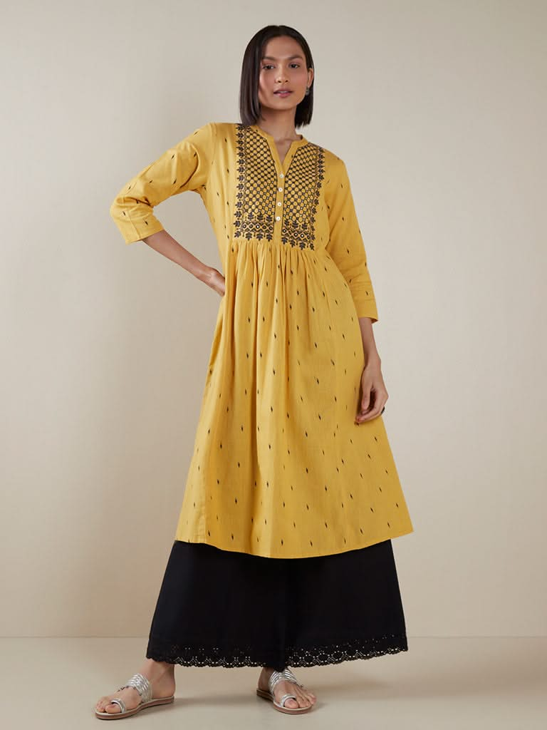 Utsa Yellow Printed Fit-And-Flare Kurta