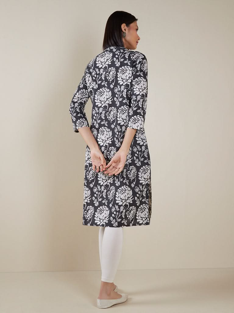 Utsa Black Floral Print Straight Kurta