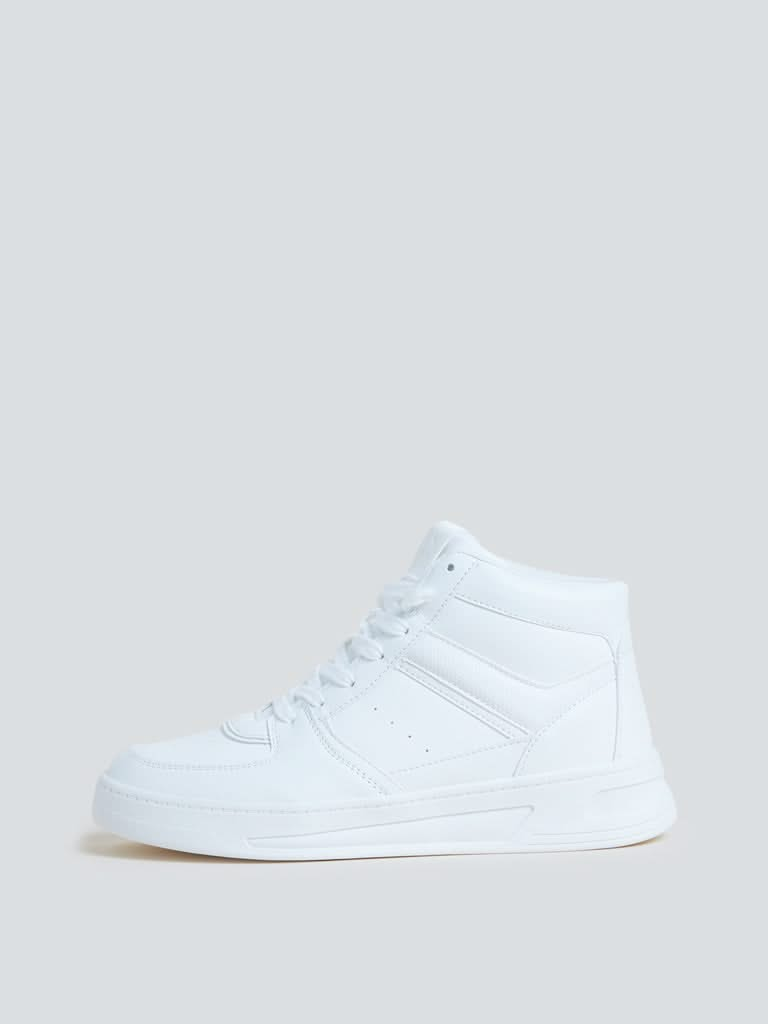 LUNA BLU White Perforated High-Rated Sneakers