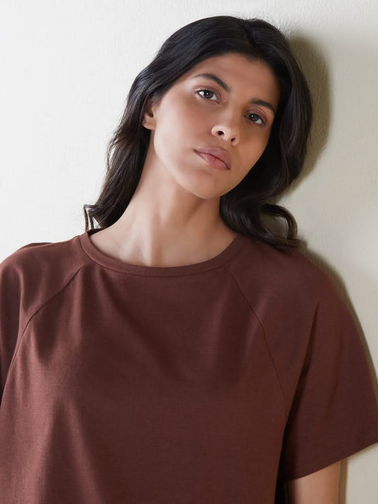 Wunderlove Brown Raglan-Sleeved T-Shirt